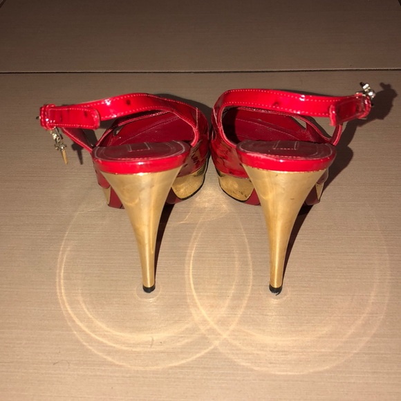 Cesare Paciotti Red with Gold Heel - Picture 3 of 4
